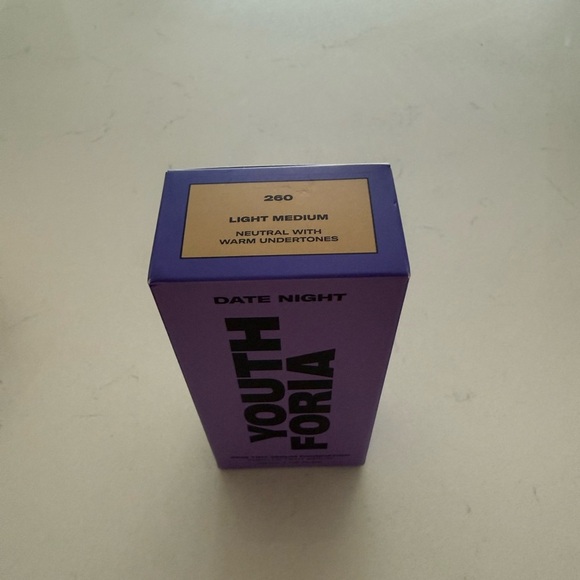 Youthforia Date Night Skin Tint Serum Foundation - 260 Light Med/Warm Under NWB - Picture 4 of 10